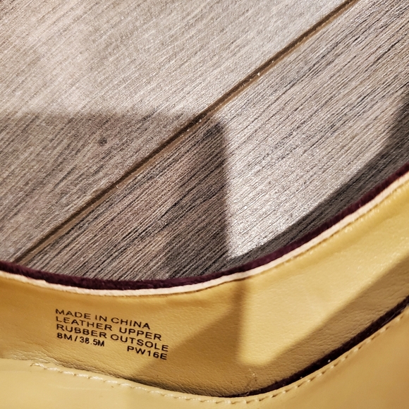 Michael Kors Burgundy heels, like new size 8 - Picture 5 of 5